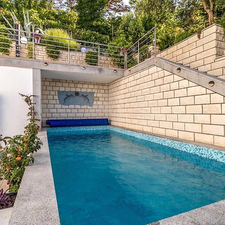 1 Bedroom Cozy Apartment In Crikvenica Exterior photo