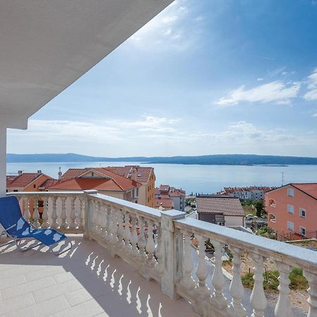 1 Bedroom Cozy Apartment In Crikvenica Exterior photo