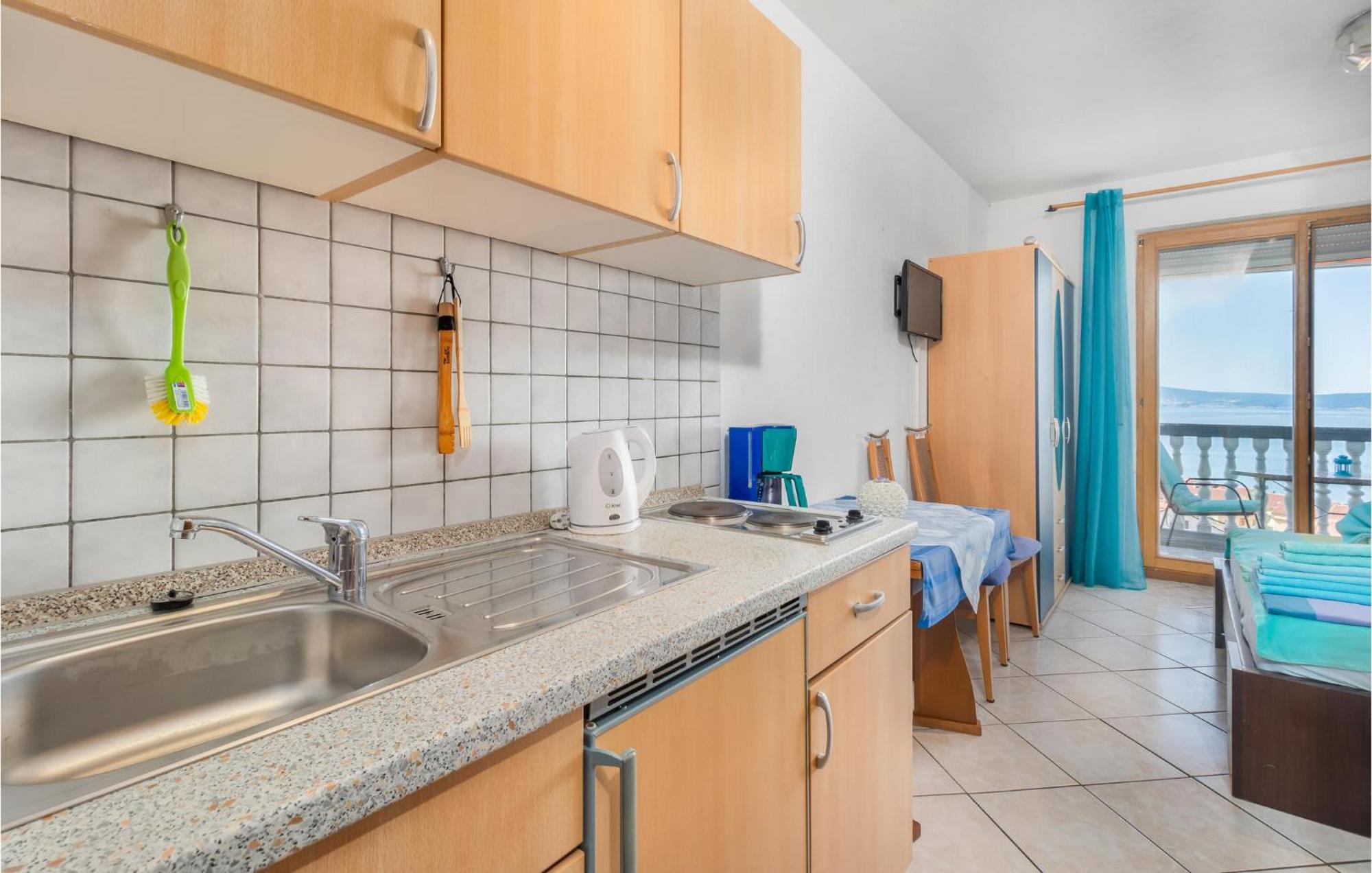 1 Bedroom Cozy Apartment In Crikvenica Exterior photo